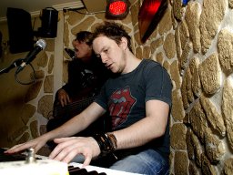 2011 &raquo; Alex Haynes Band