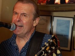 2023 &raquo; Andy Egert Bluesband