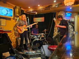 2025 &raquo; Vanesa Harbek & Band live (7.2.25)