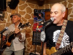 2024 &raquo; RJ Mischo's Electric Blues Duett mit Alex Schultz (18.10.24)